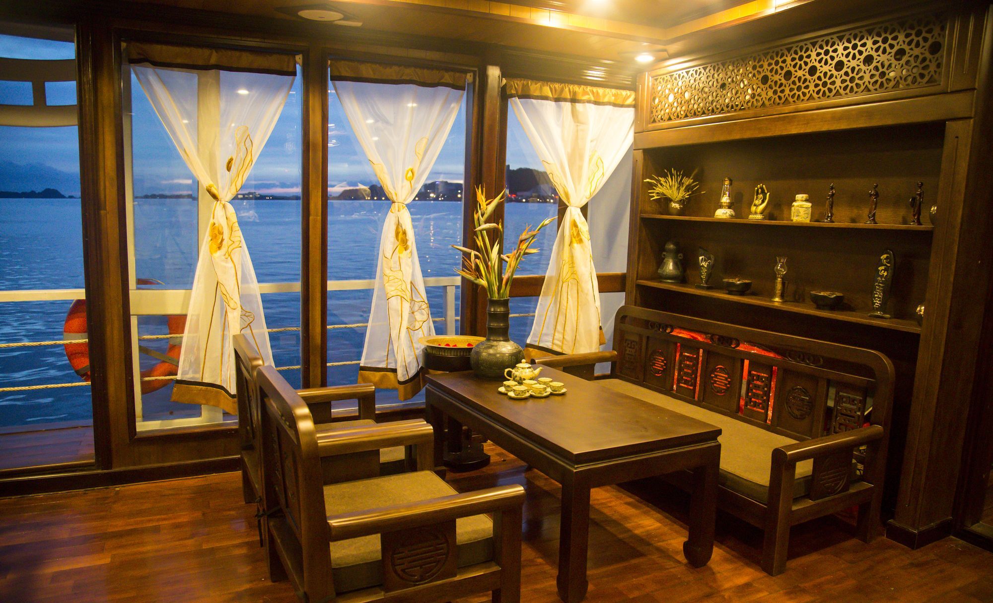 Hotel Renea Cruises Halong Hạ Long Exterior foto